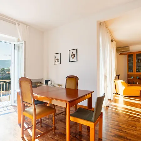 Appartamento Il Raggio Di Sole By Interhome Alassio