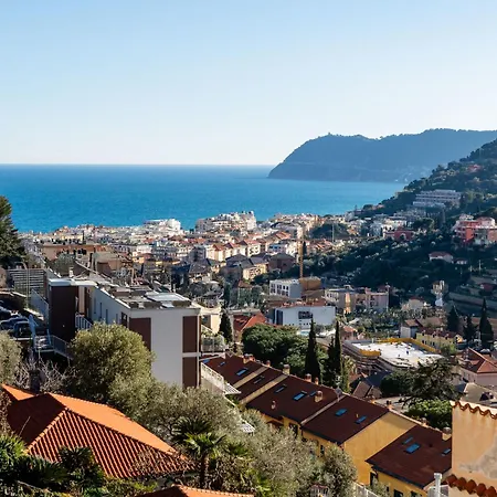 شقة Il Raggio Di Sole By Interhome