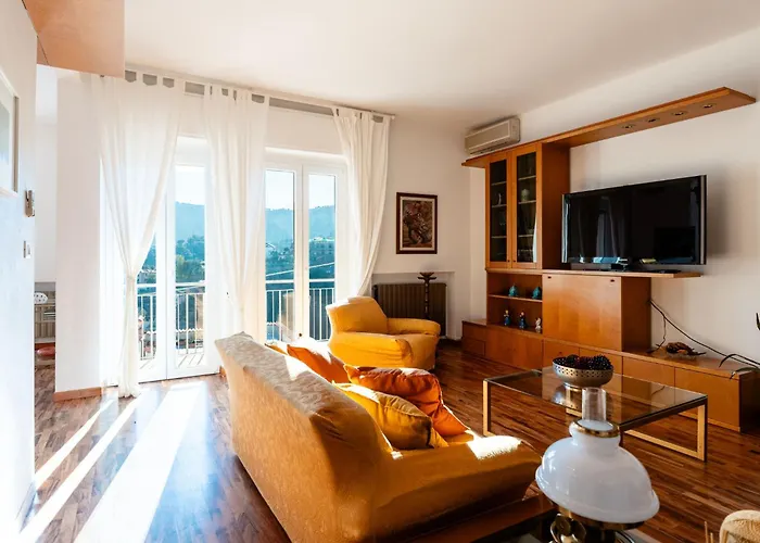 Apartment Il Raggio Di Sole By Interhome