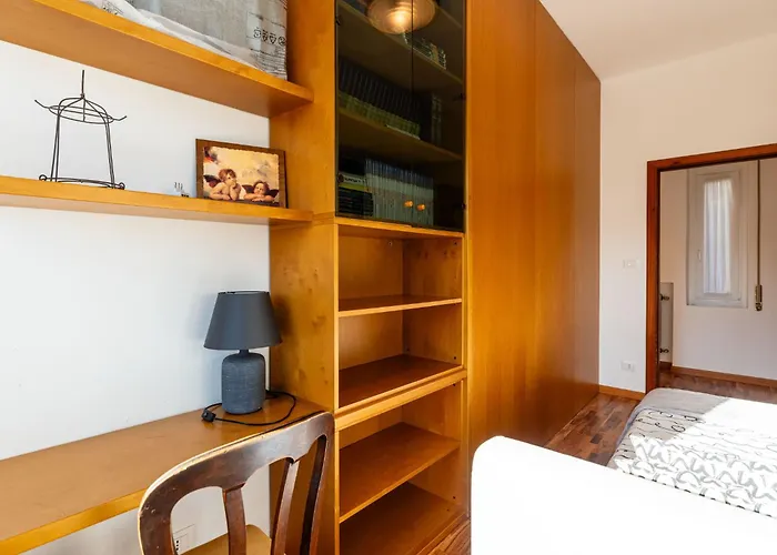 Apartment Il Raggio Di Sole By Interhome